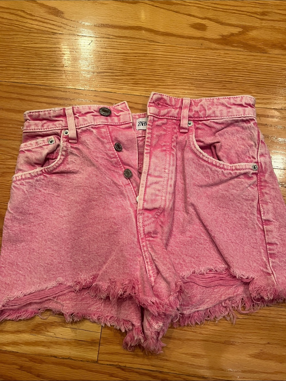 Zara Bubblegum Pink High-Rise Frayed Denim Shorts
